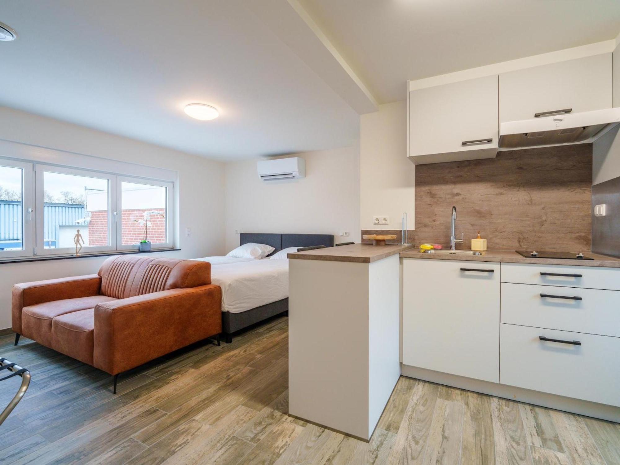 Cosy Apartment Near Center Landgraaf Ngoại thất bức ảnh